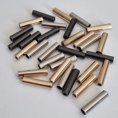 Końcówka metalowa 27 mm czarny  2szt